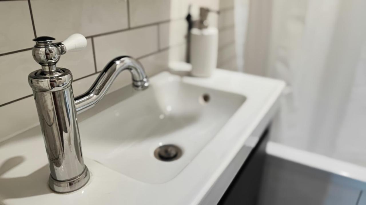 Przestronny Apartament W Centrum Leilighet Warszawa Eksteriør bilde